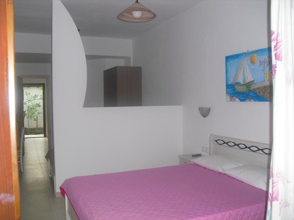 Guesthouse Irene Afissos Exterior photo