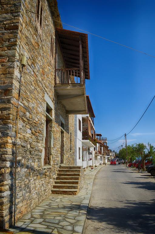 Guesthouse Irene Afissos Exterior photo